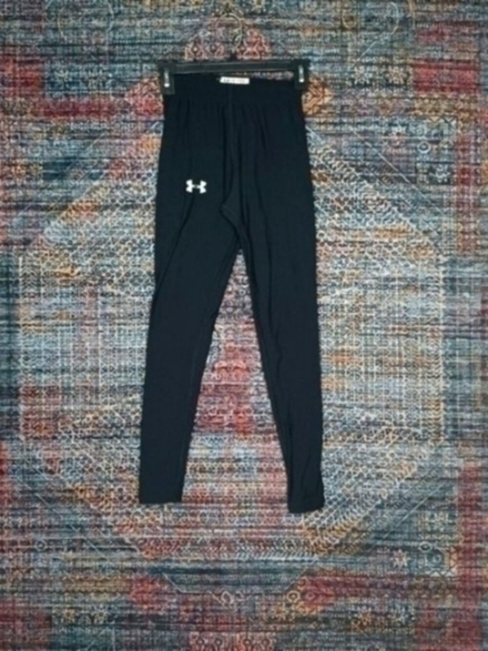 Under Armour womens black lined tights S EUC